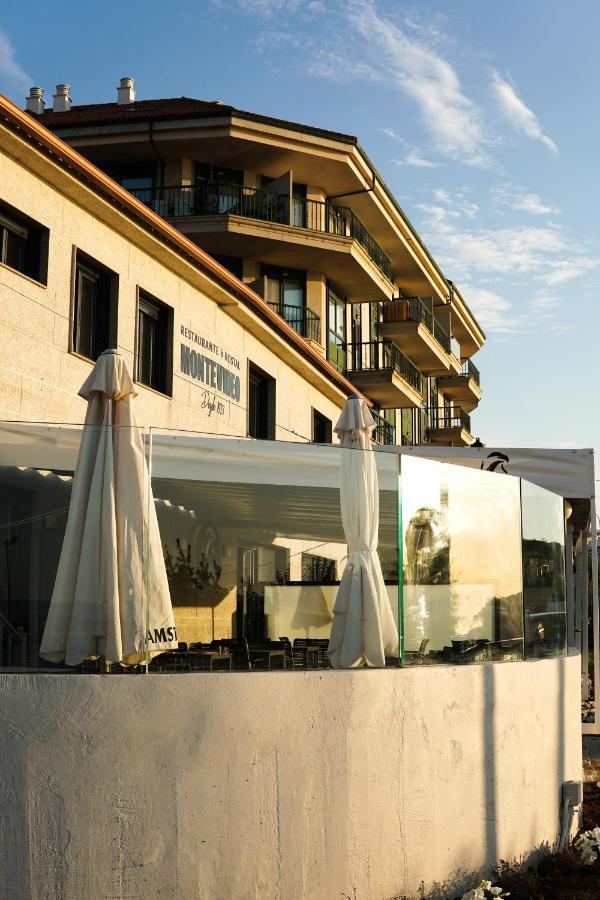 Hostal Montevideo Beachfront Nigran Bagian luar foto