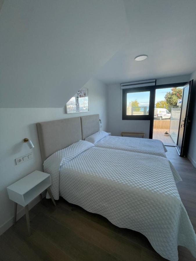 Hostal Montevideo Beachfront Nigran Bagian luar foto